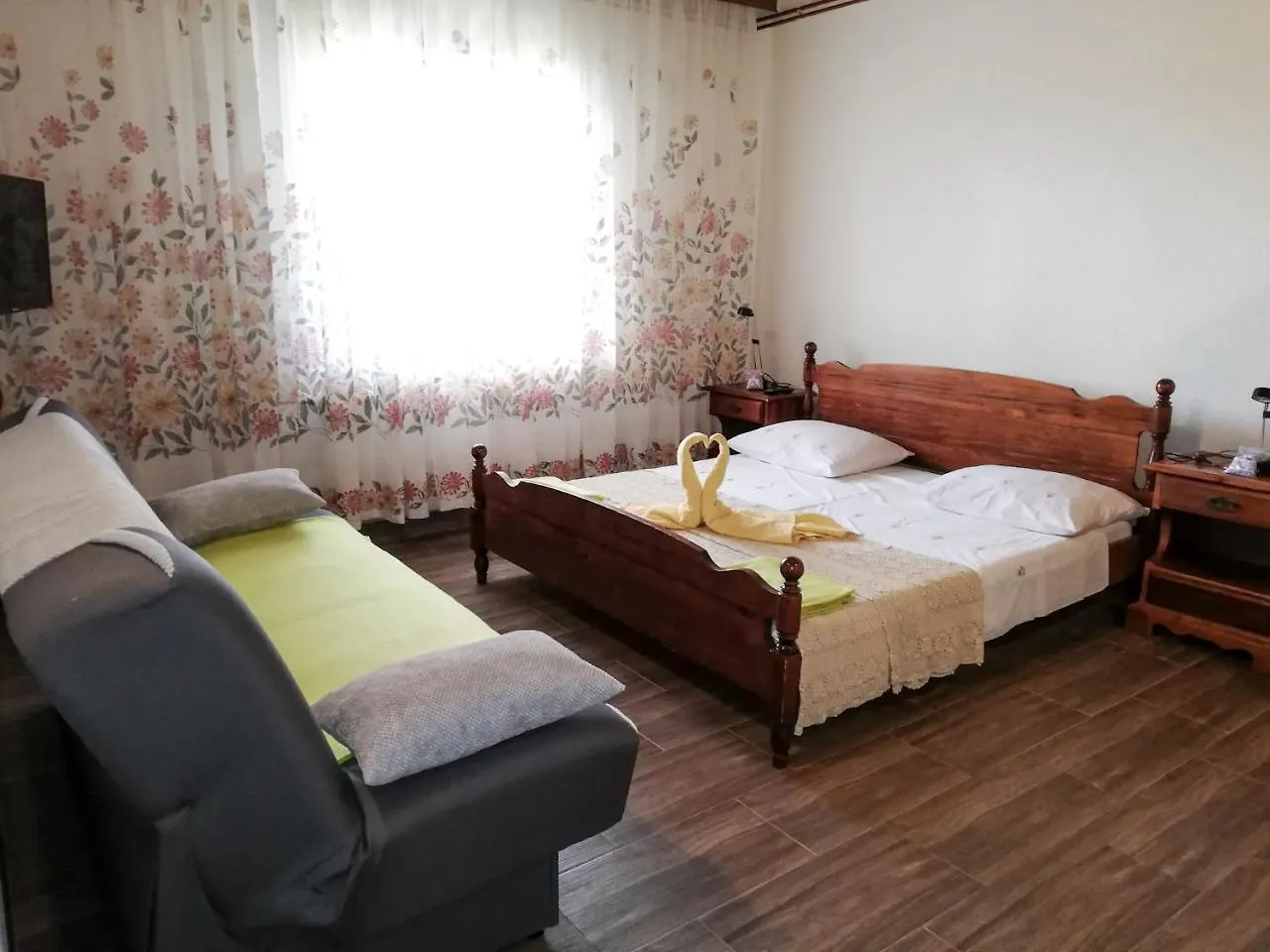 Apartment Apartmani Nevenka Starigrad Paklenica