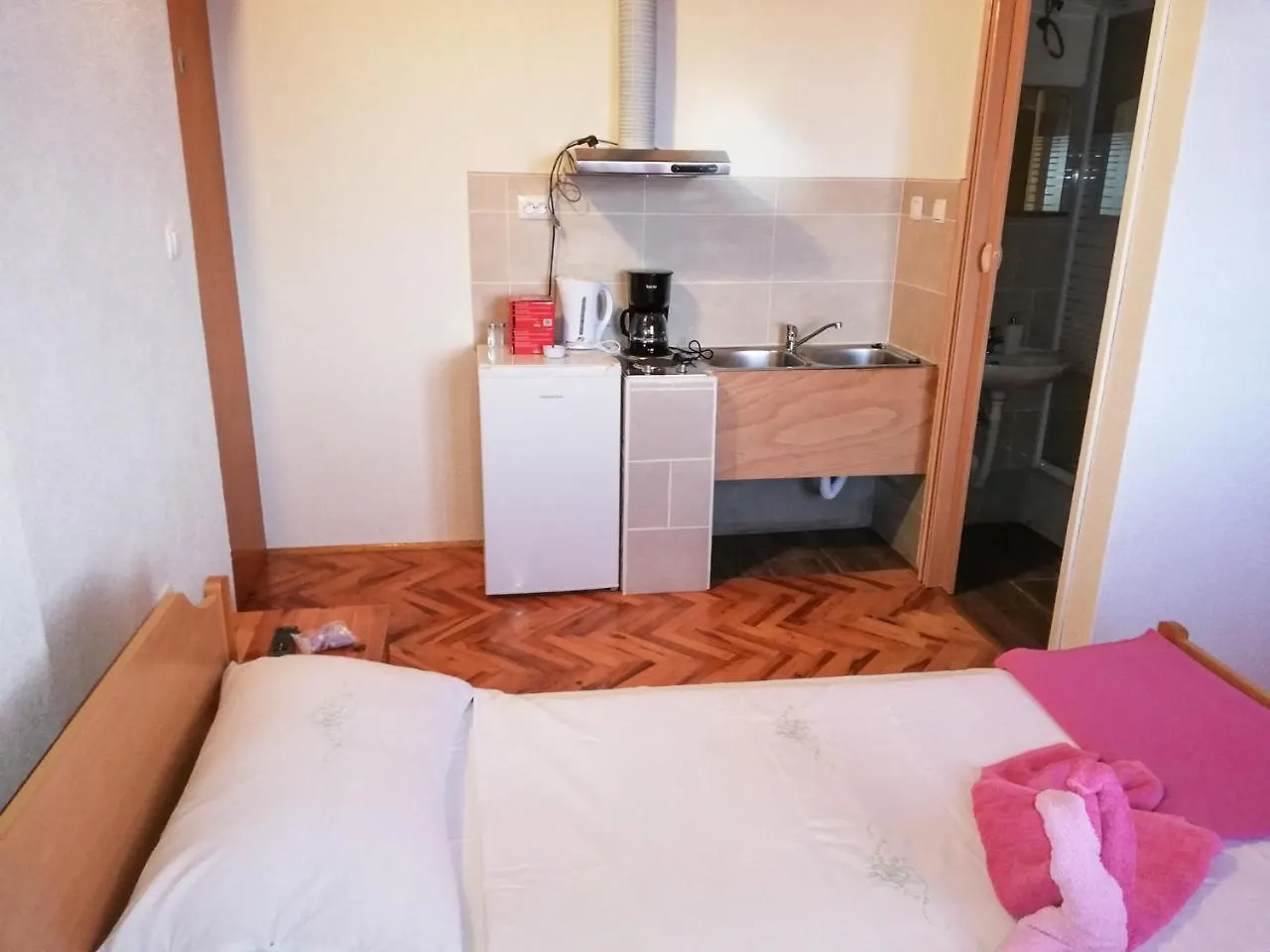 Apartmani Nevenka Starigrad Paklenica