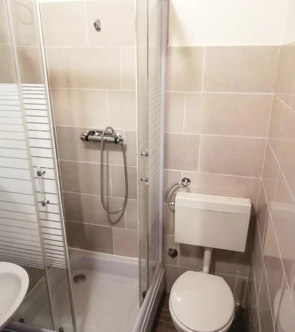 Apartmani Nevenka Starigrad Paklenica Apartment
